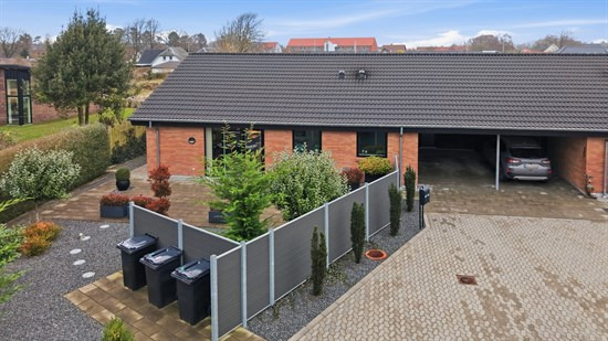 Thorsens Plads 40 og 2 andre boliger er kommet til salg denne uge i Bramming - se boligerne her.