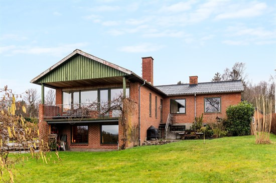 Låstrupvej 42 og 1 anden boliger er kommet til salg denne uge i Skals - se boligerne her.