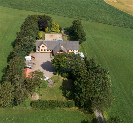 Top 6 over dyreste boliger til salg i Østervrå. Priser op til 27.950.000 kr