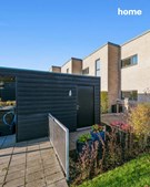 Home Tranbjerg - Solbjerg præsenterer nyhed: Lækkert rækkehus med spændende arkitektur til salg i Tranbjerg