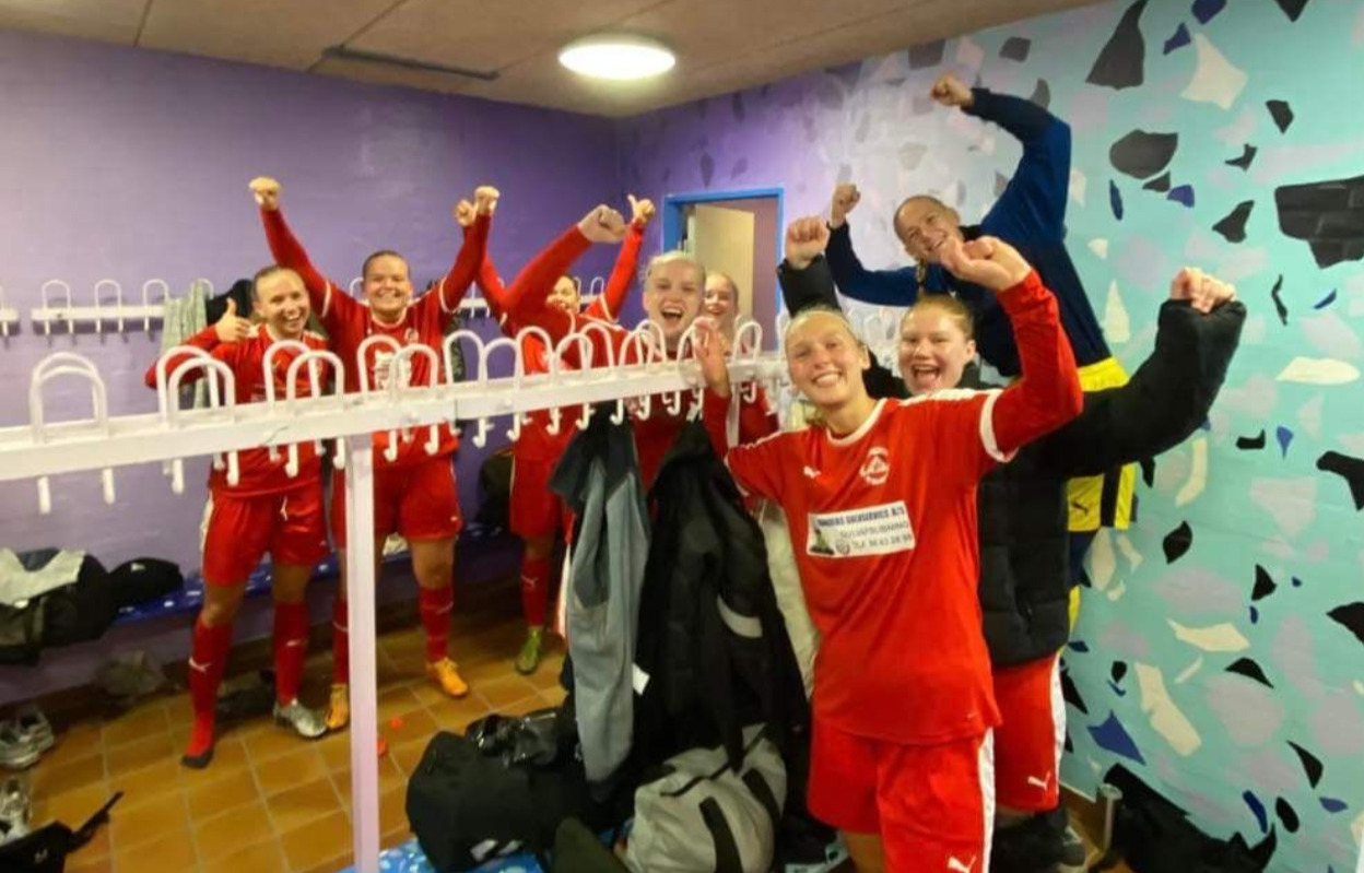 Det dårlige vejr kunne ikke slå Vorup-kvinderne ud af kurs: “Det var virkelig en holdpræstation”