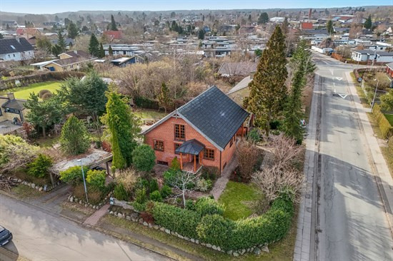 Top 6 over dyreste boliger til salg i Farum. Priser op til 13.995.000 kr