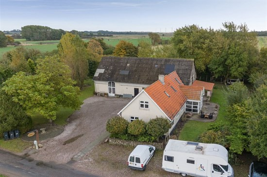 Pris sat ned med 100.000 kr. på Tandsgårdvej 8