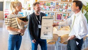 Børneloppen ApS kåret som årets virksomhed i Vallensbæk