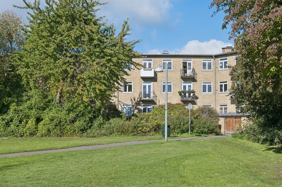Virum Stationsvej 144C er til salg for kun 1.195.000 kr.: Se de billigste boliger til salg i Virum her