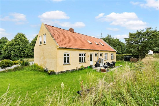 Ulfborg Kirkebyvej 29 er til salg for kun 370.000 kr.: Se de billigste boliger til salg i Ulfborg her