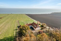 Havsmarken 1 og 1 anden boliger er kommet til salg denne uge i Ærøskøbing - se boligerne her.
