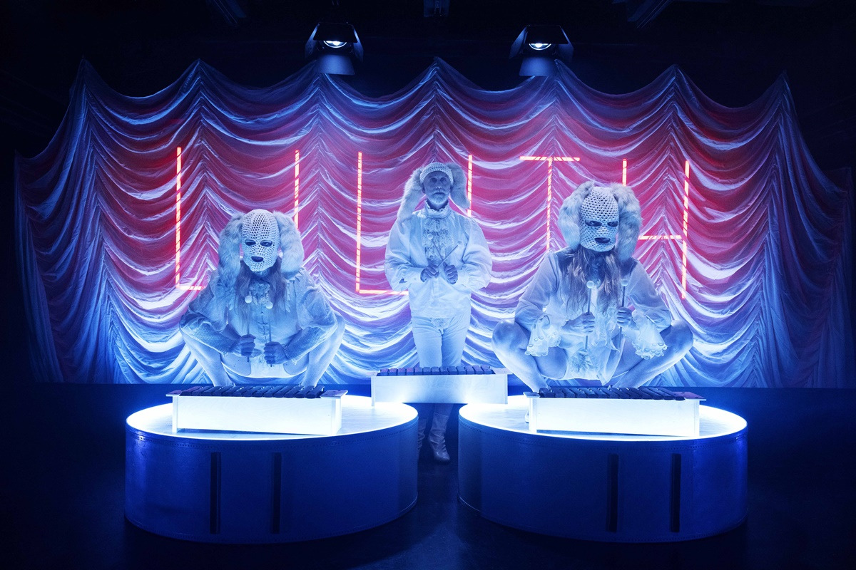 Oplev den moderne musikforestilling "Lilith" på Teater Katapult