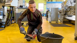 Marcus blev arbejdsdreng hos lokal virksomhed efter besøg med Erhvervsrygsækken