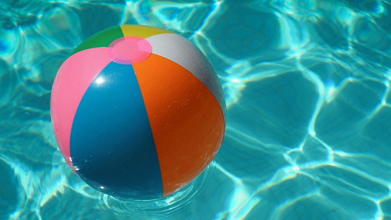 Gratis adgang til Hvidovres svømmefaciliteter for skolebørn i sommerferien