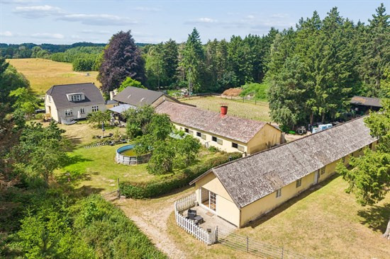 Top 6 over dyreste boliger til salg i Stenlille. Priser op til 3.895.000 kr