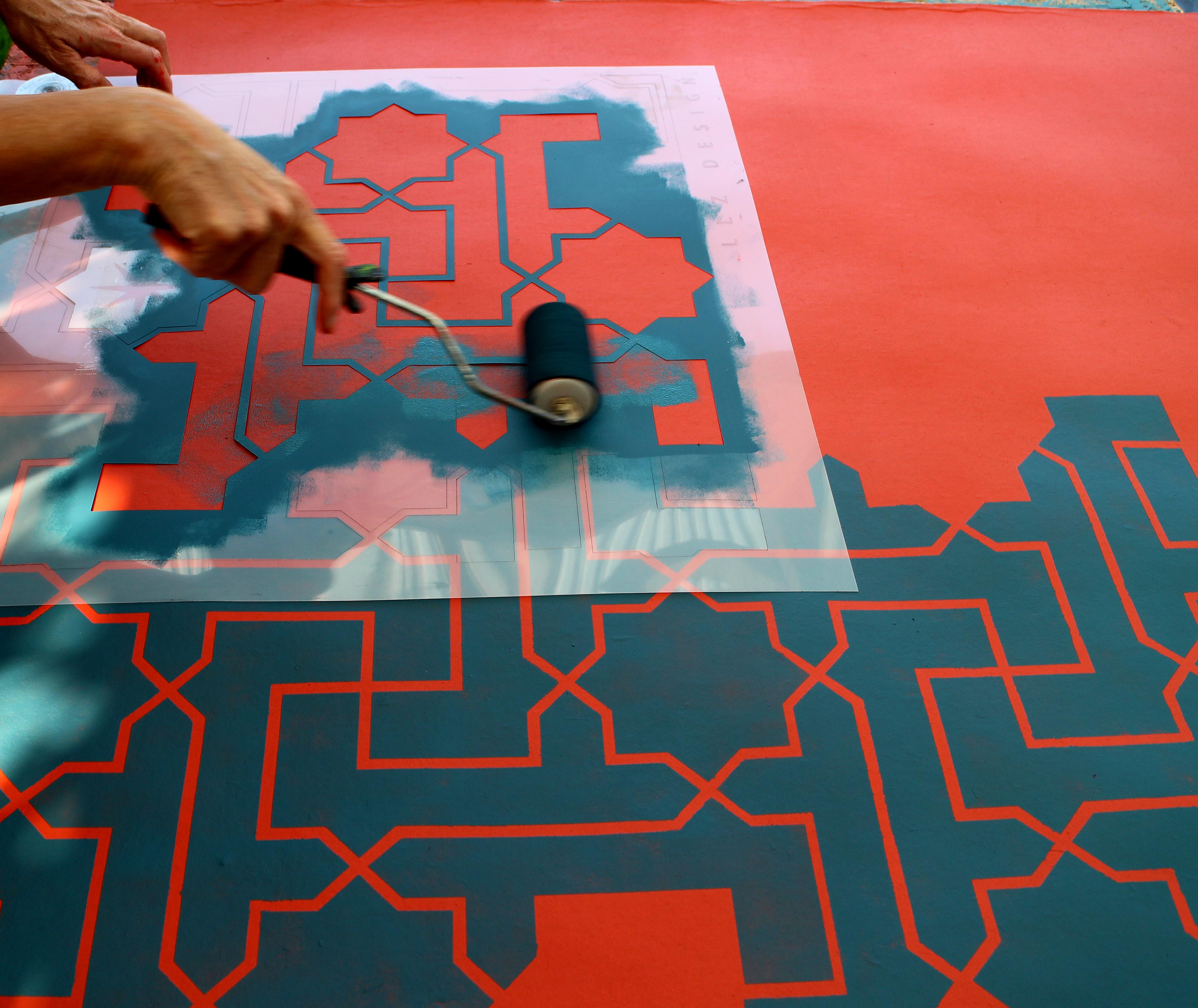 Bliv kreativ med stencils hos LLZ Tapet og Stencils