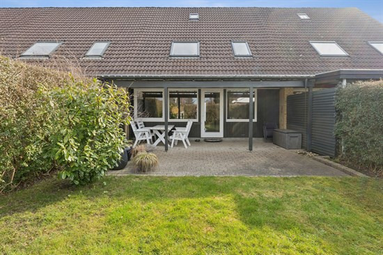 Ved Lindelund 241 og 1 anden boliger er kommet til salg denne uge i Brøndby - se boligerne her.