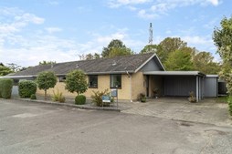 Rennebæksvej 19 og 1 anden boliger er kommet til salg denne uge i Holeby - se boligerne her.