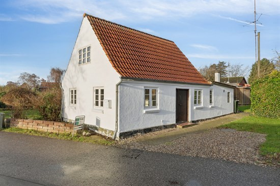 Illebøllevej 8 er til salg for kun 375.000 kr.: Se de billigste boliger til salg i Rudkøbing her