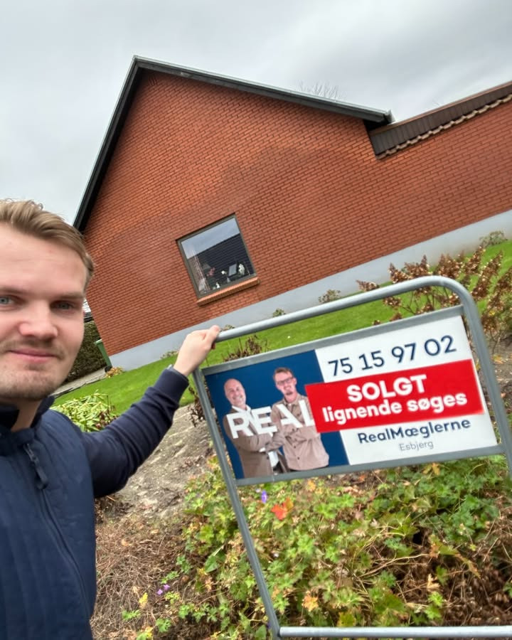 RealMæglerne Esbjerg og Bramming sælger ejendom på Stellas Alle 17