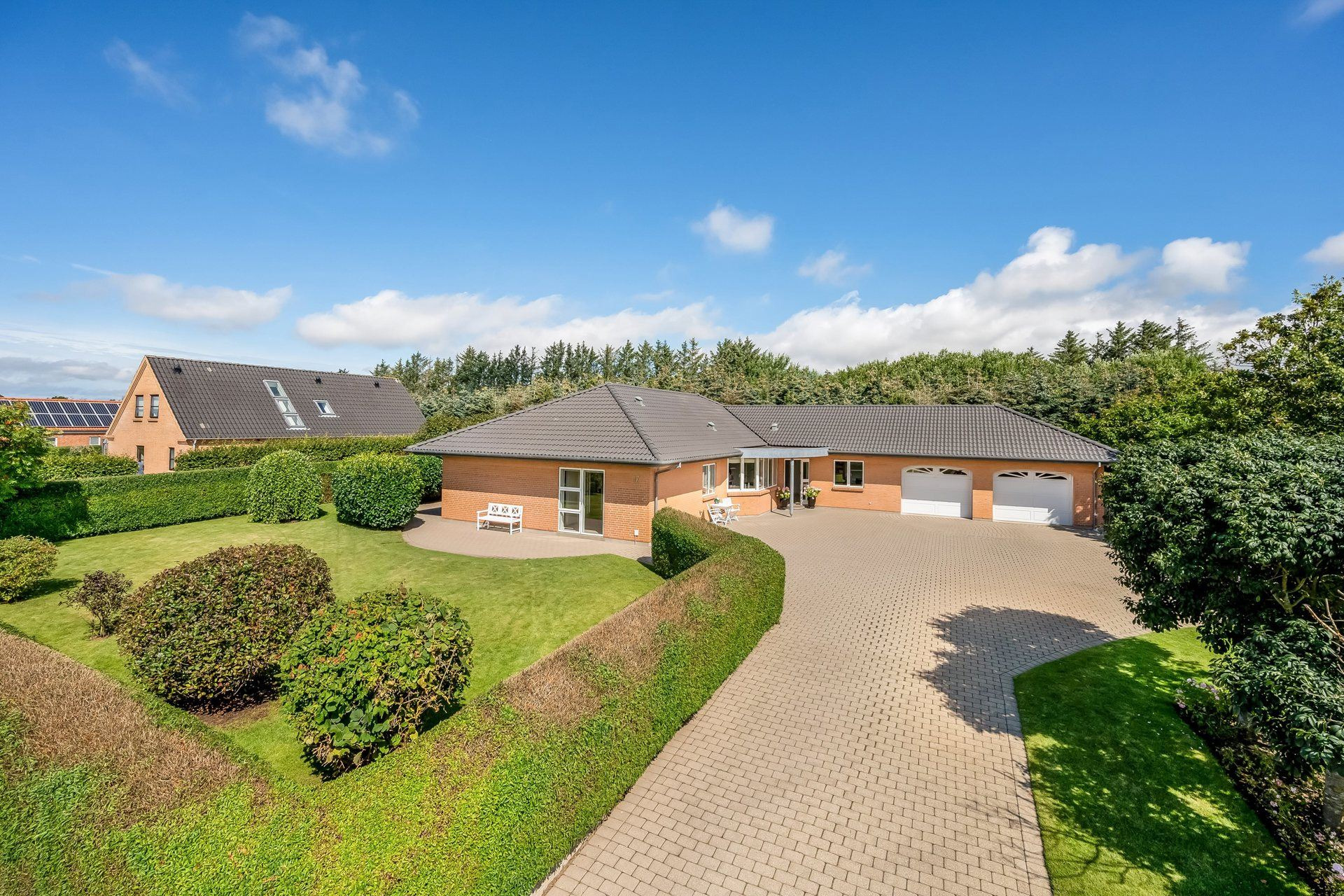 Eksklusiv bolig for 4,2  mio. kroner er netop kommet til salg i Ringkøbing - Se den og de dyreste boliger her