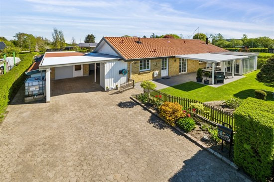 Til salg hos Nybolig Skive I/S: Lys og venlig etplansvilla