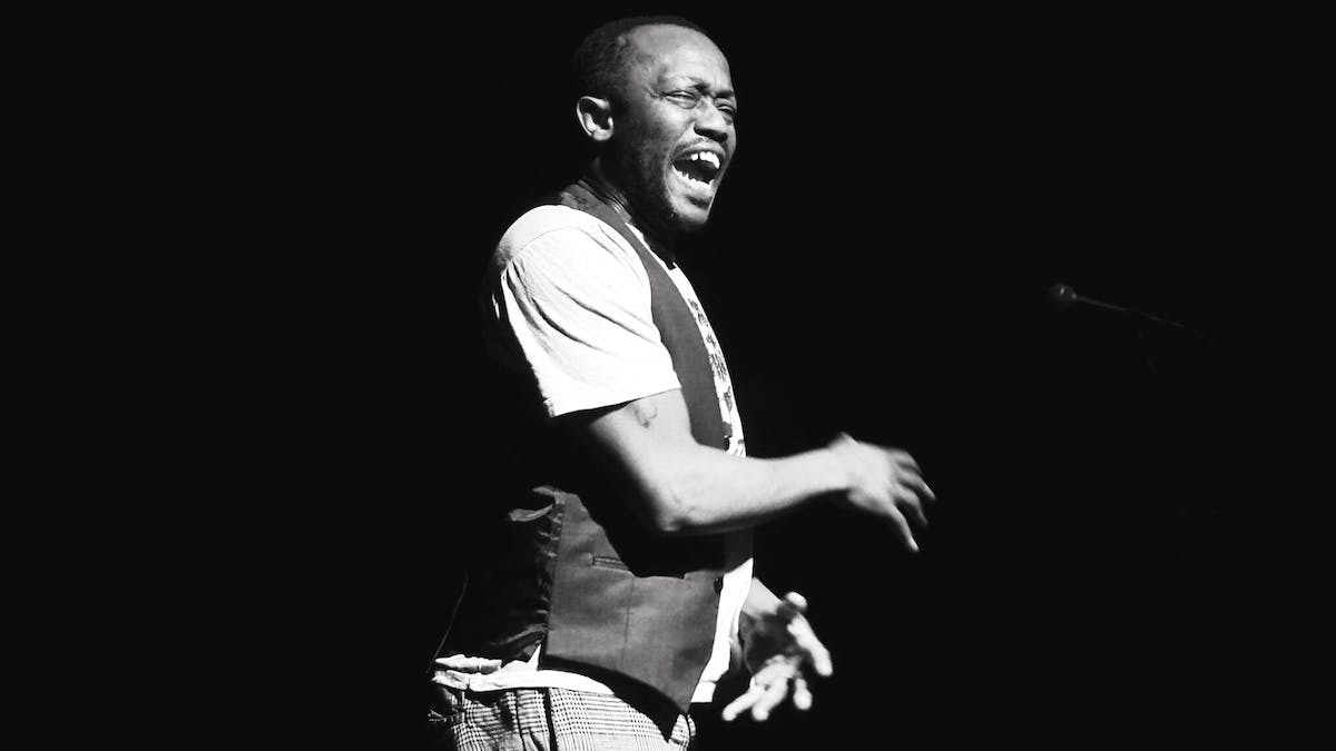 Oplev intens ordkamp til Poetry Slam i Odense