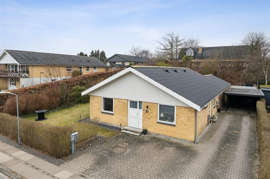 Skovbakken 9 og 1 anden boliger er kommet til salg denne uge i Støvring - se boligerne her.