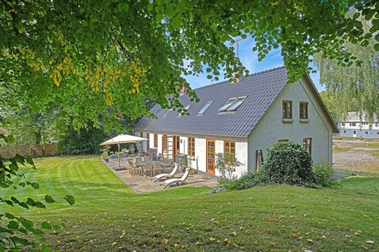 Top 6 over dyreste boliger til salg i Fårevejle. Priser op til 17.495.000 kr