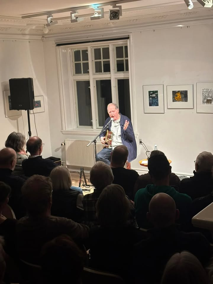 Gimsinghoved glæder sig over udsolgt koncert med Niels Skousen