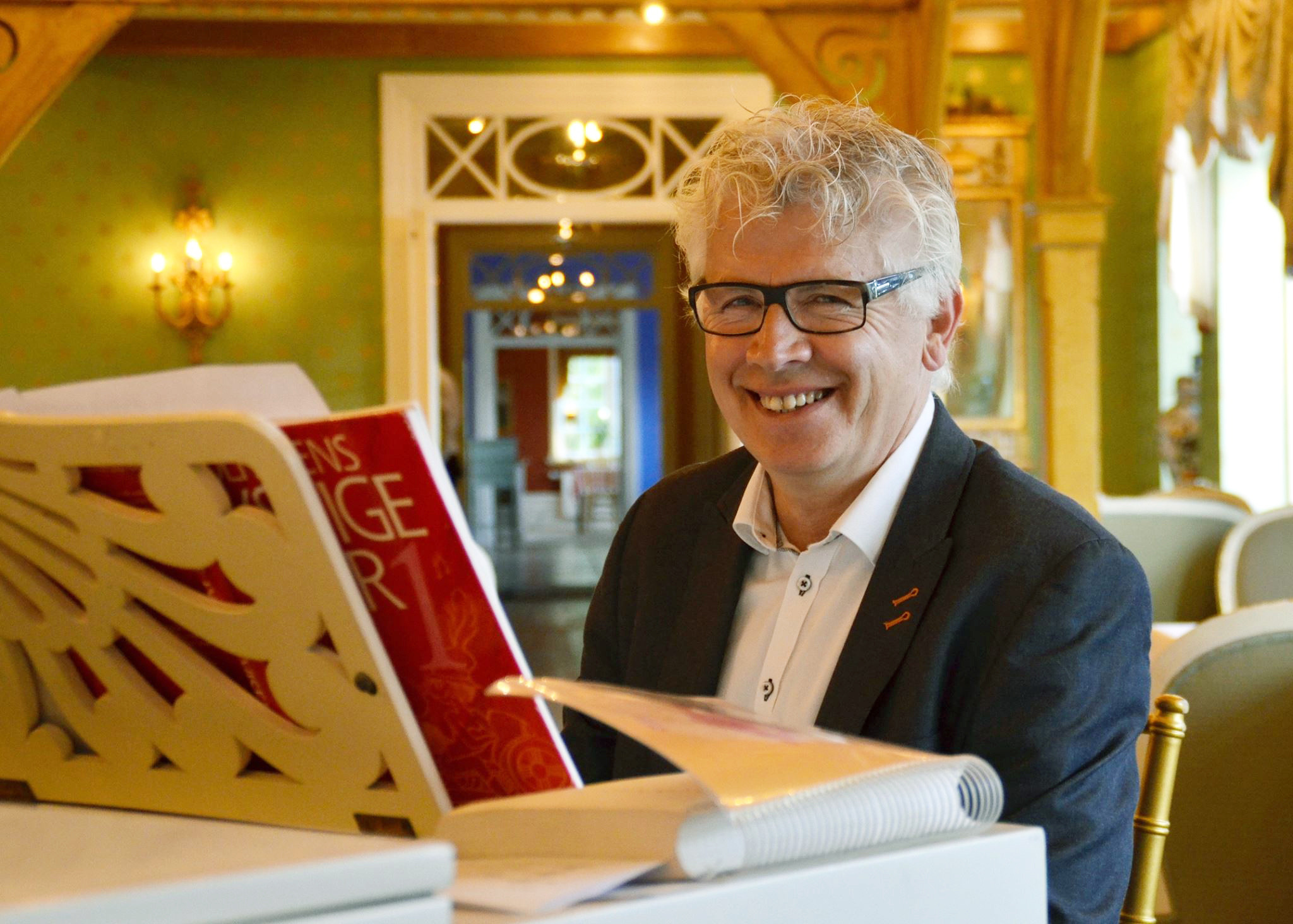 Fællessang i Nordborg: En musikalsk eftermiddag med Dusko Milovic