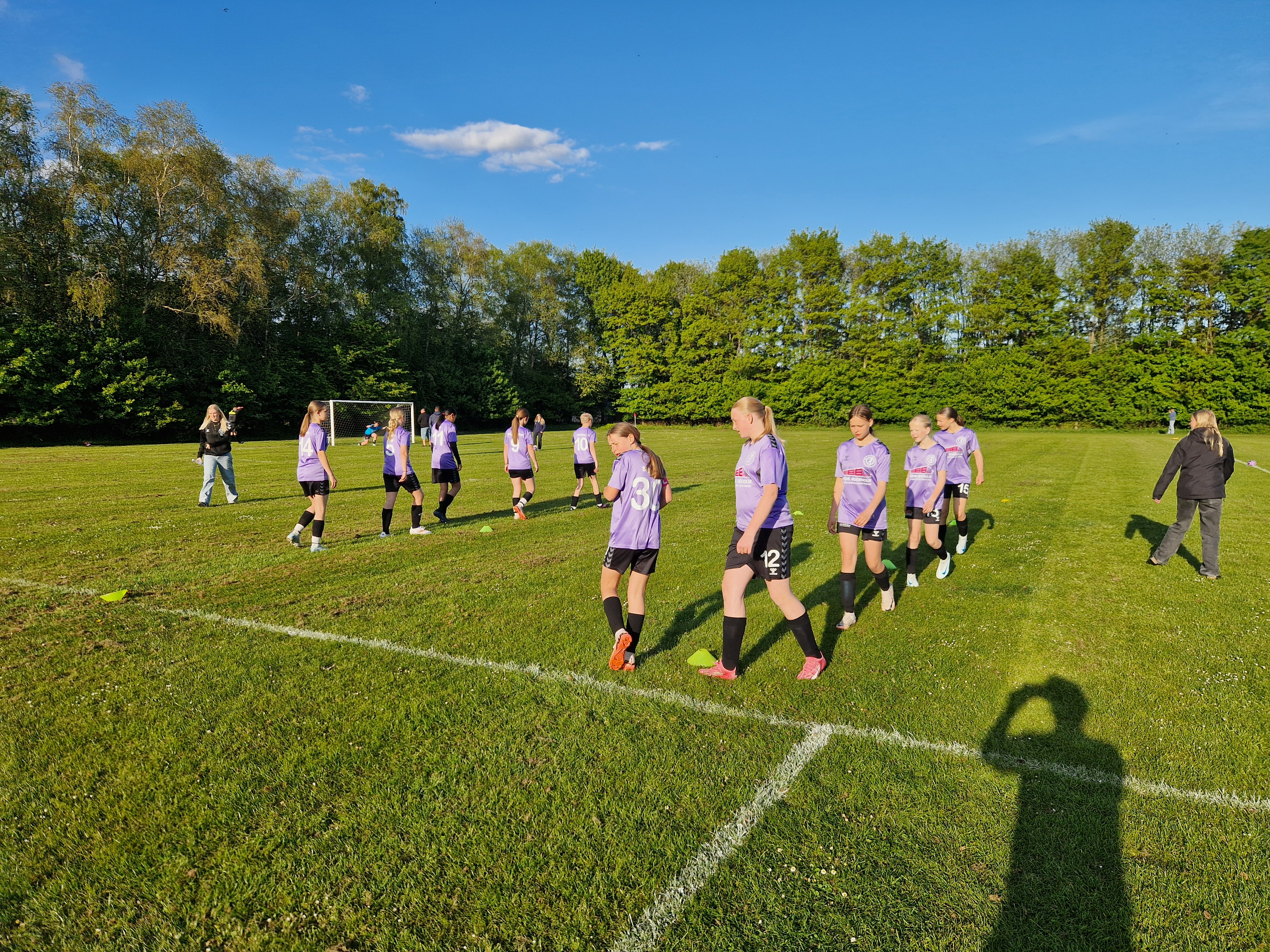 Stærk modstander satte Faxe-Haslev Pigefodbold på prøve i hjemmekamp