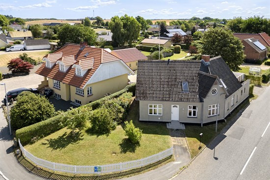 Pindebakken 11 er til salg for kun 450.000 kr.: Se de billigste boliger til salg i Brædstrup her