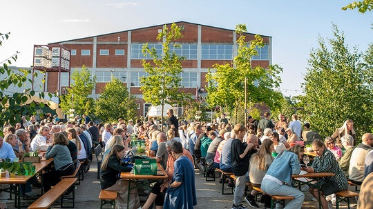 Holstebro byfestival frister med 100 oplevelser, musik og kultur for hele familien i juni