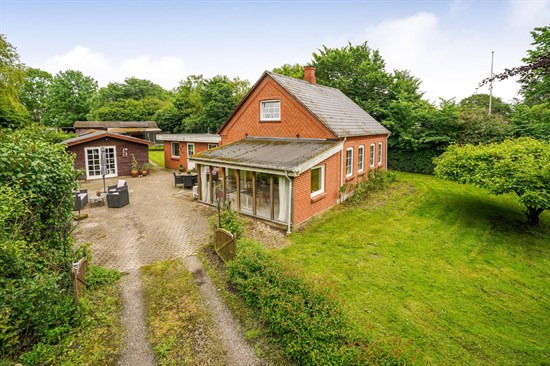 Pris sat ned med 50.000 kr. på Vejrupvej 48