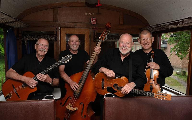 Intim koncert med PS Swingband i Frederikshavn