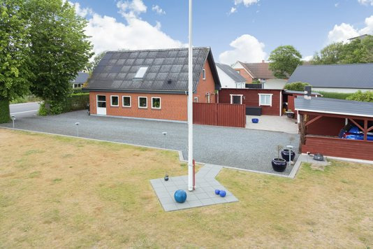 Til salg hos Nybolig Skive I/S: Godt renoveret hus!