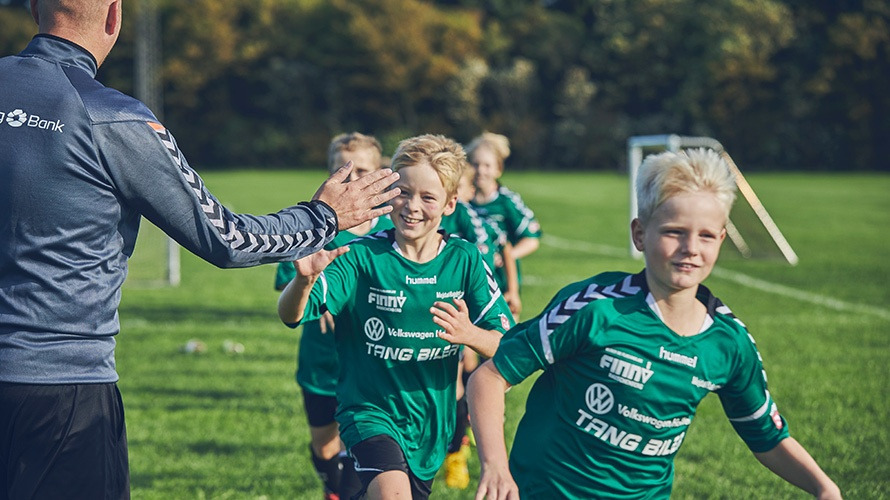 Holstebro Kommunes Guide to Move støtter børn og unge i at blive aktive i foreningslivet