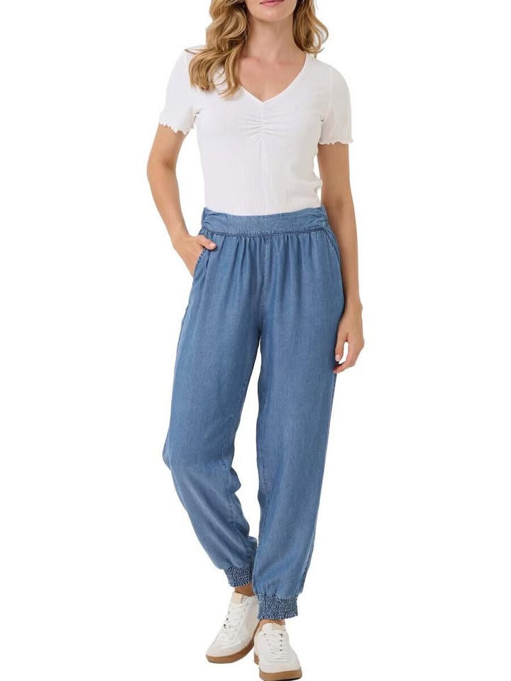 Rosengreen tilbyder lækre Cream bukser til halv pris