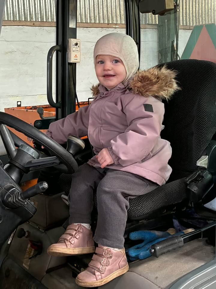 Skjoldager Dræn- & Entreprenørforrentning ApS deler travl uge op til påske med projekter i Tornby, Hirtshals og Hjørring