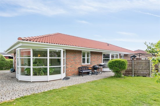 Blommehegnet 5 og 4 andre boliger er kommet til salg denne uge i Taastrup - se boligerne her.
