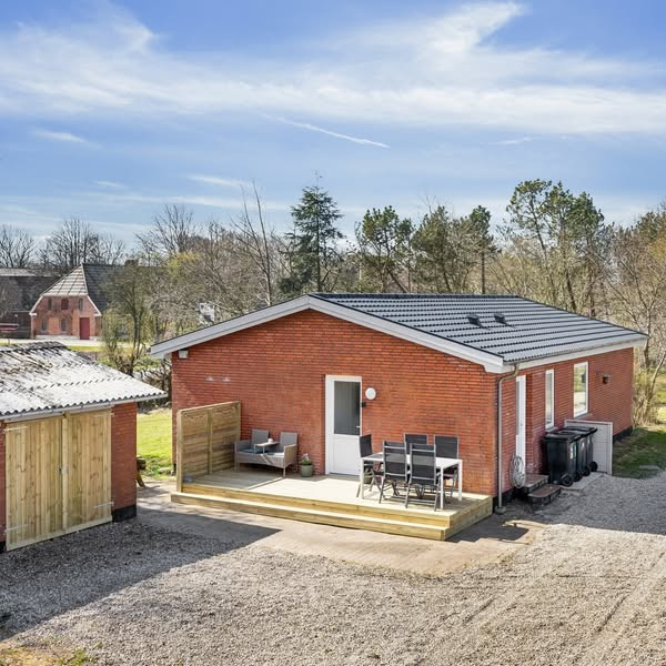 Renoveret og indflytningsklar villa nær Ribe præsenteret af Ribe Mæglerne
