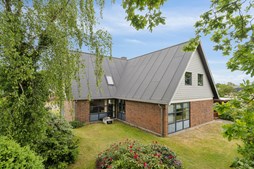 Top 6 over dyreste boliger til salg i Sønder Felding. Priser op til 6.500.000 kr