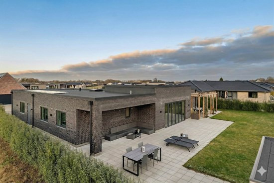 Top 6 over dyreste boliger til salg i Hobro. Priser op til 7.975.000 kr