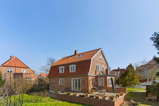 Top 6 over dyreste boliger til salg i Valby. Priser op til 35.000.000 kr
