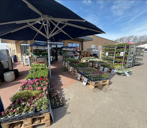 REMA 1000 Hjørring Hestkærvej melder klar til påske med fyldte hylder indenfor og udenfor