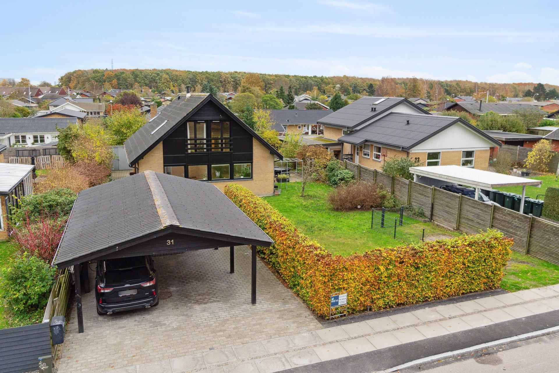 Luksusbolig netop kommet til salg i Brøndby: Se hvad du skal smide for Brøndbys dyreste adresser her