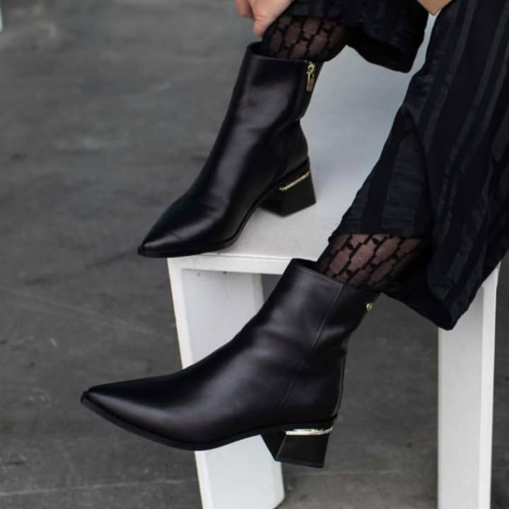 Rosengreen tilbyder skindstøvler til stærkt nedsat pris i dagens låge