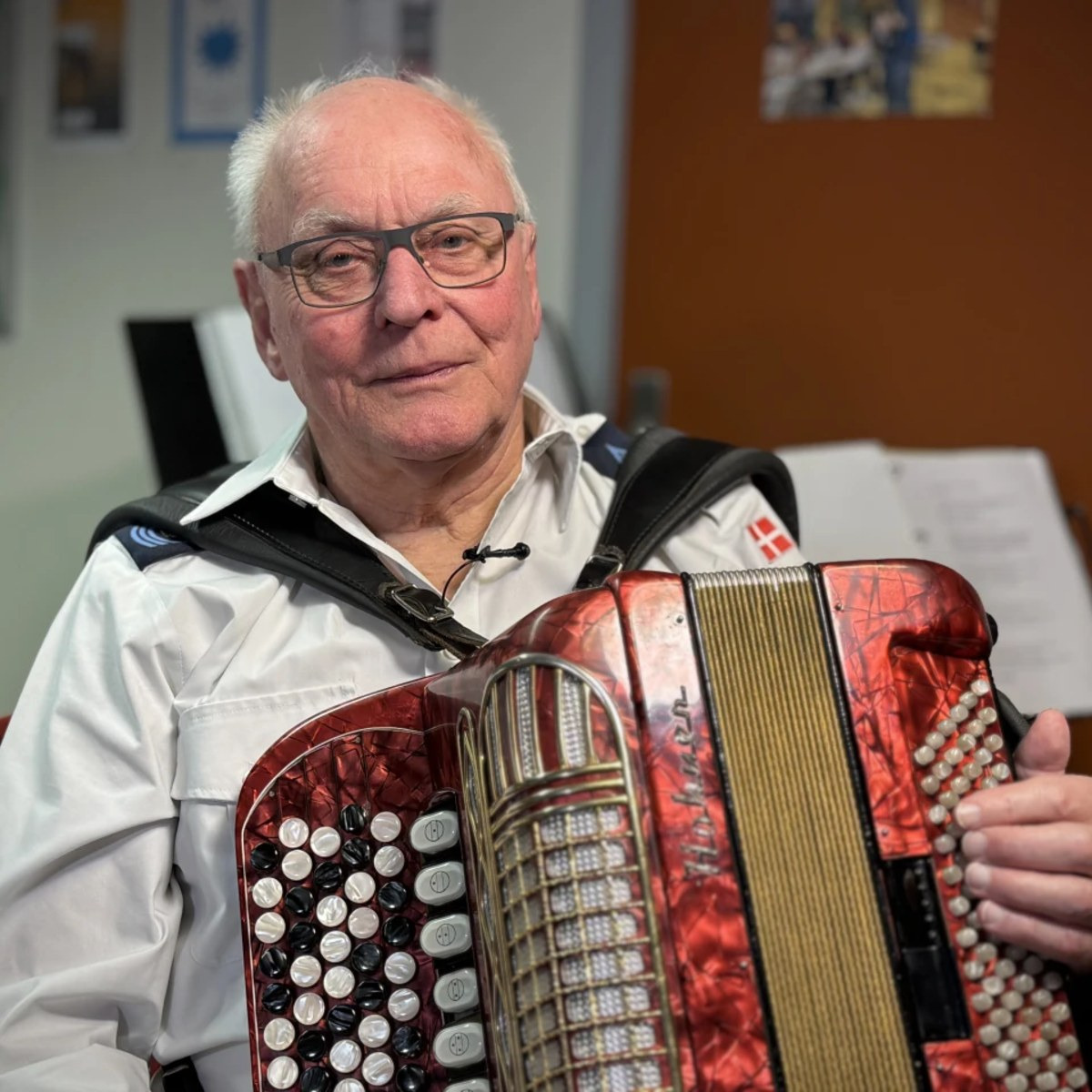Gunnar Mortensen har undervist i Grenaa i snart 60 år