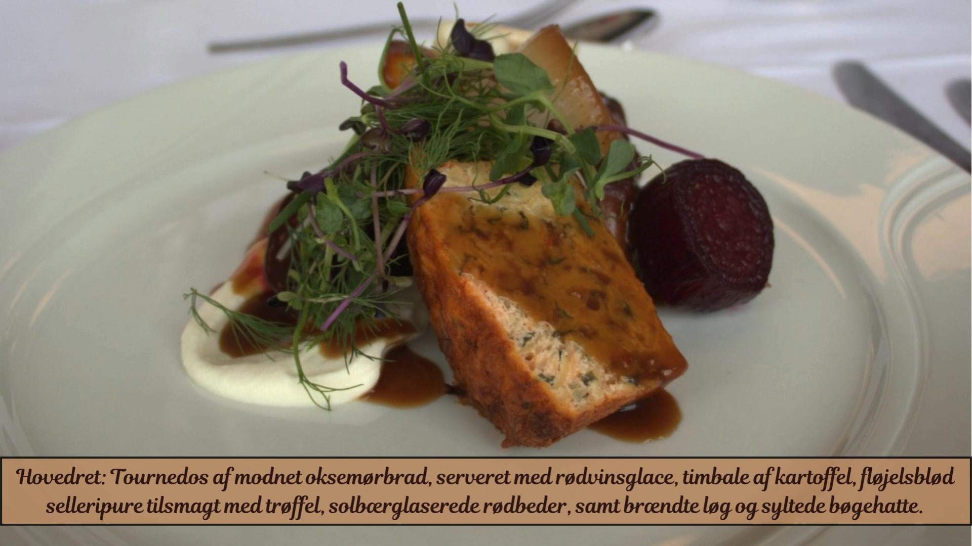 Den Brændende Kærlighed præsenterer årets nytårsmenu 2024 med lækkerier til både voksne og børn