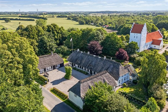 Top 6 over dyreste boliger til salg i Ringe. Priser op til 6.000.000 kr