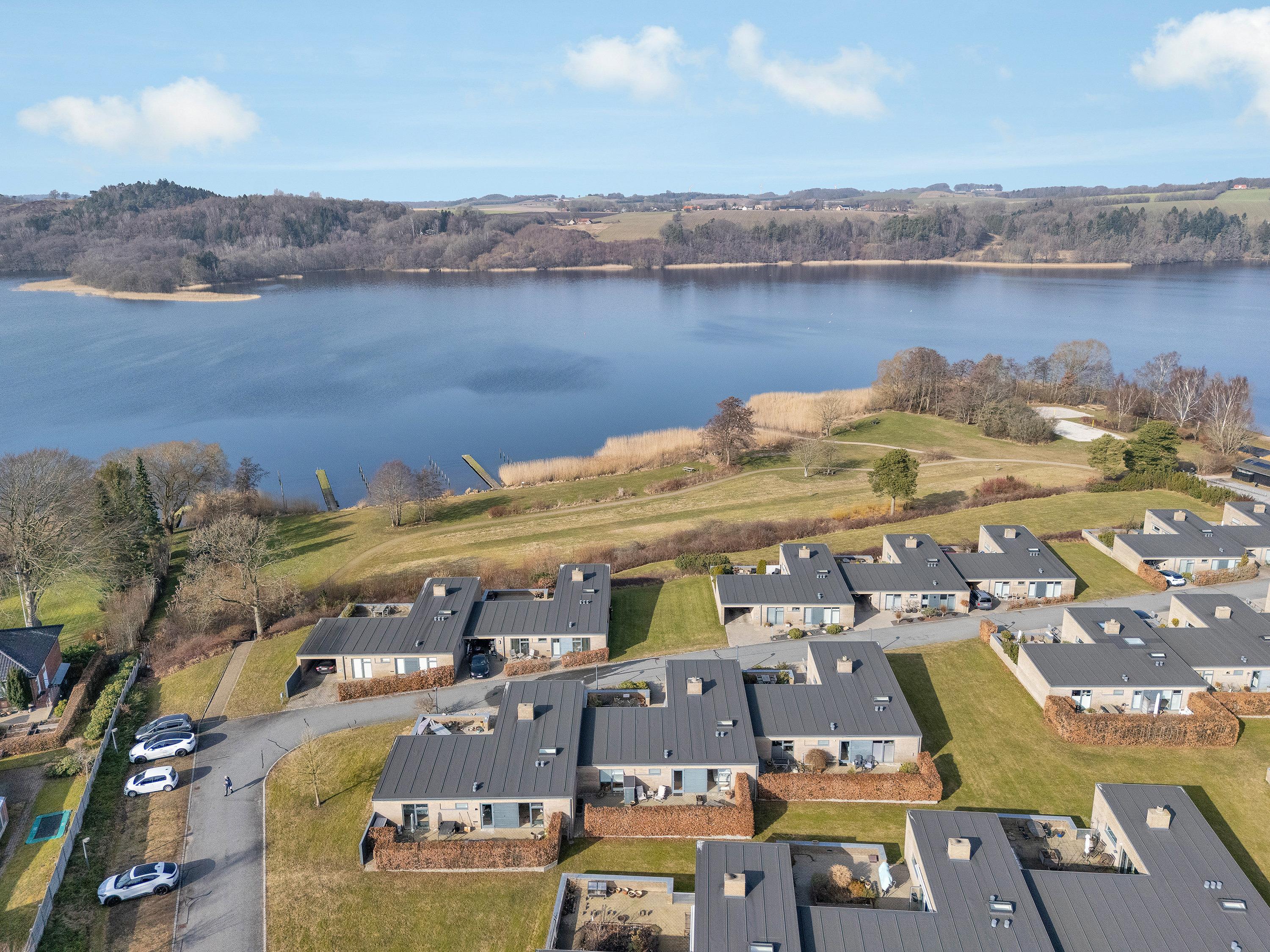 Sdr. Ege Strandpark 33 og 3 andre boliger er kommet til salg denne uge i Ry - se boligerne her.