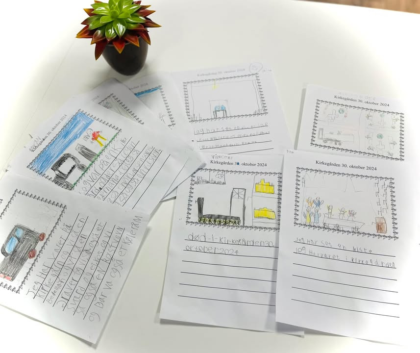 Krabbes Begravelsesforretning modtager tegninger fra indskolingselever på Christinelystskolen