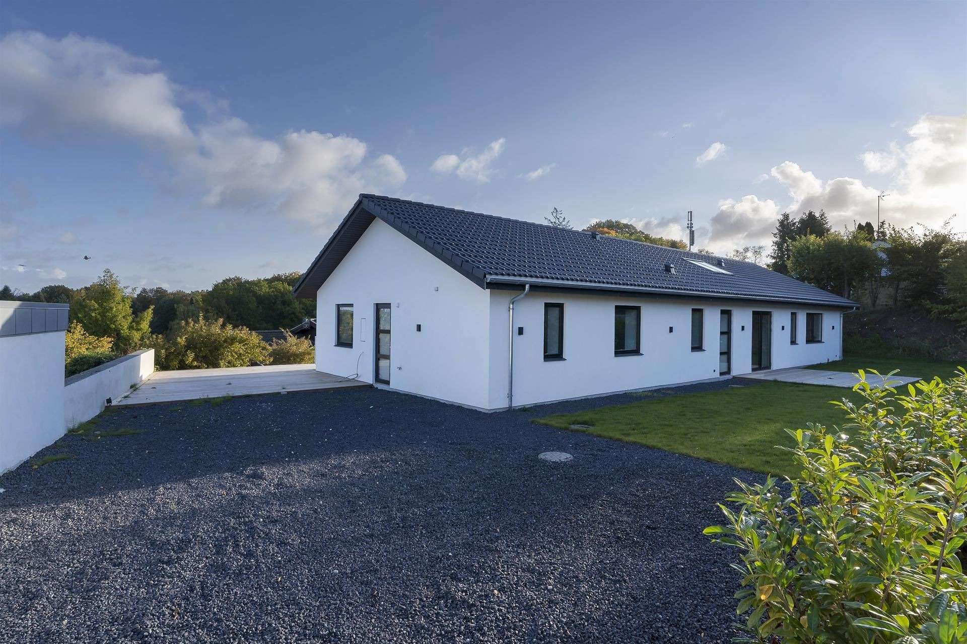 Jonstrupvej 246B til salg for 8,8  mio. kroner - Se 5 andre boliger til salg i Ballerup